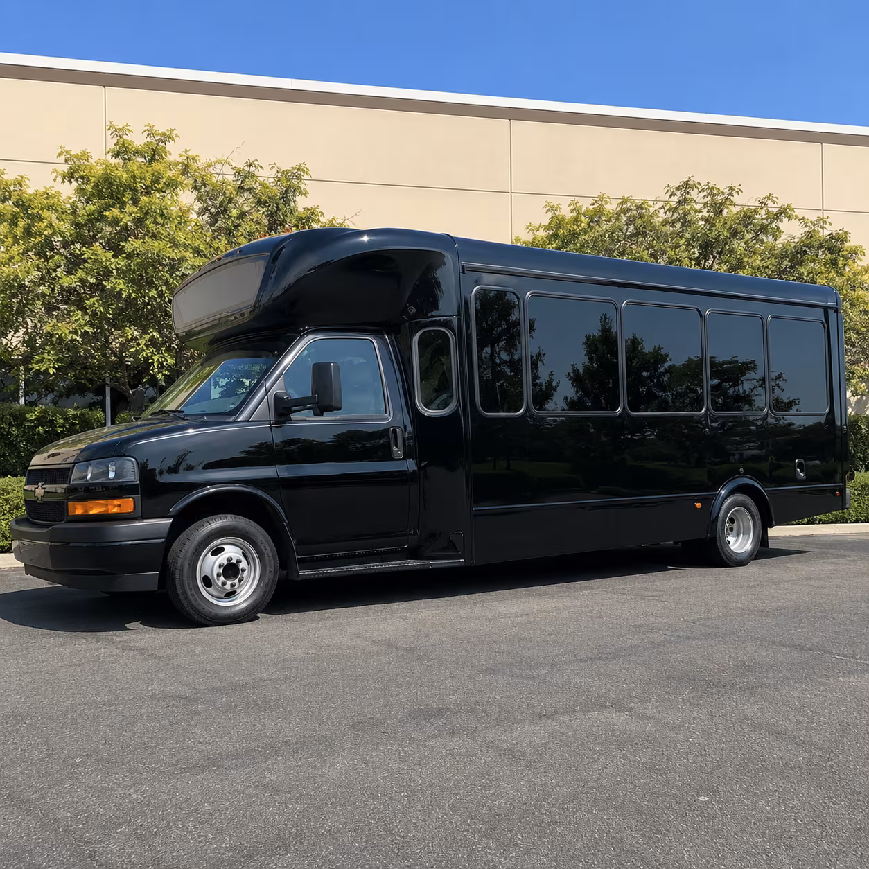 party buses for west valley city bridal parties and getting ready runs