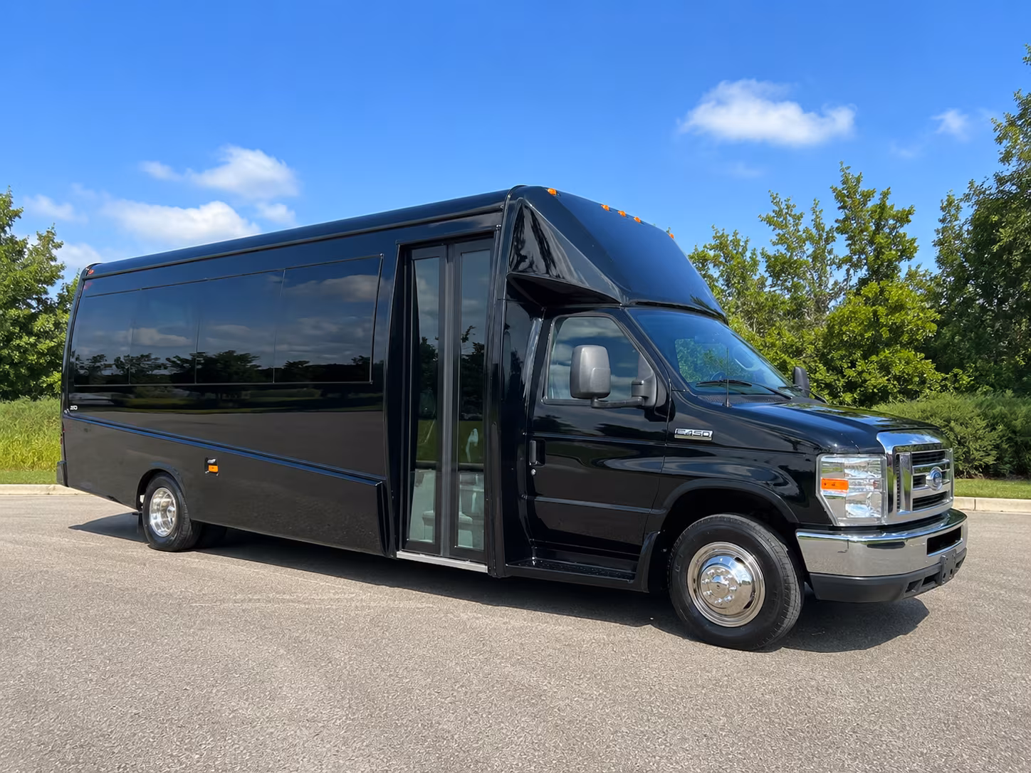rent a minibus in west valley city for smaller prom groups this spring