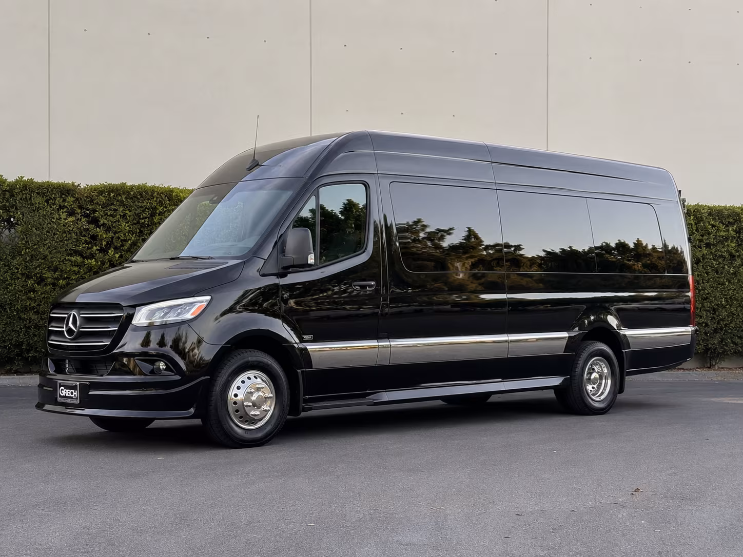 reserve transportation for your next airport transfer 3