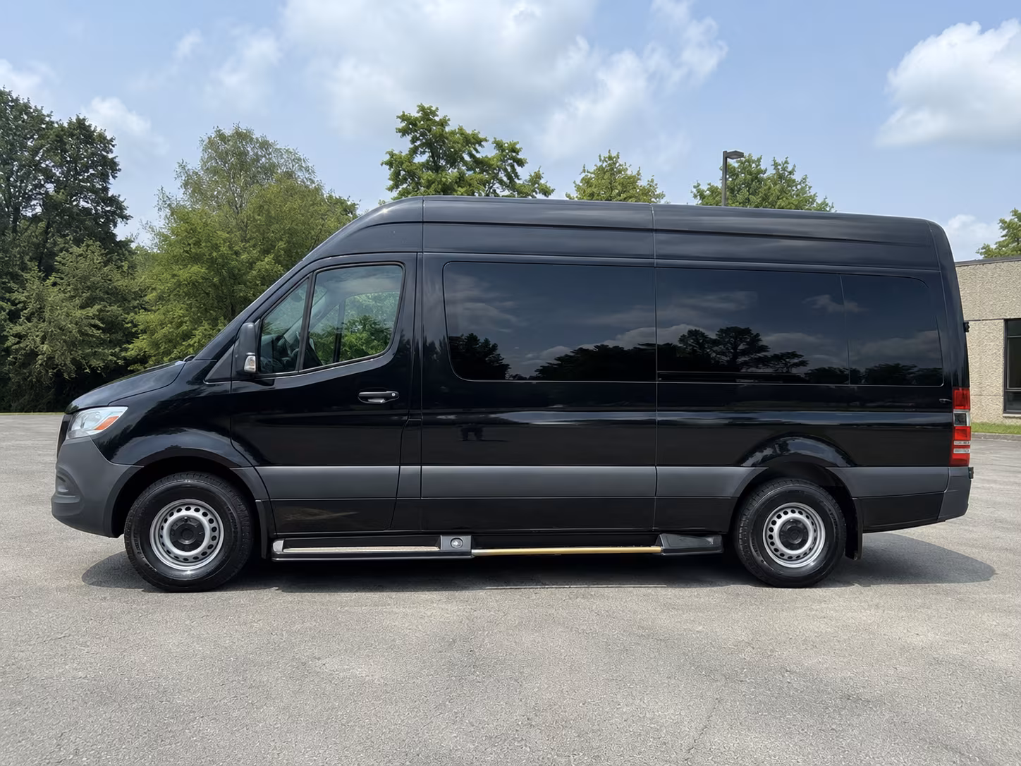 reserve transportation for your next convention or trade show 1